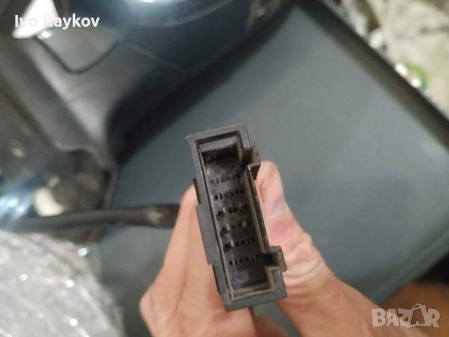 Дясно ел. огледало за Golf 4, снимка 4 - Части - 44924898