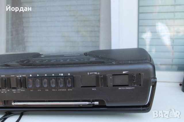 Радиокасетофон ''Grundig RR 465'', снимка 10 - Радиокасетофони, транзистори - 41340801