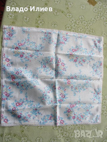 Кърпички декоративни и носни нови,шнурче за декорация,пионерски връзки, снимка 17 - Декорация за дома - 31614088