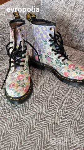 Дамски боти DR. Martens , снимка 5 - Дамски боти - 56149335
