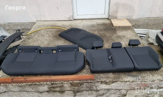 задни седалки и кора Toyota C-HR 2020