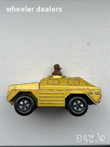 Метална количка Matchbox Stoat Armored Truck 1/64, снимка 2 - Колекции - 40379600
