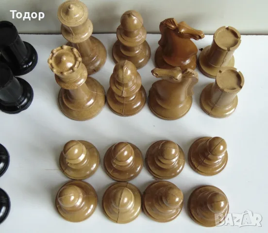Бакелитови фигури за шах, снимка 3 - Шах и табла - 56165977