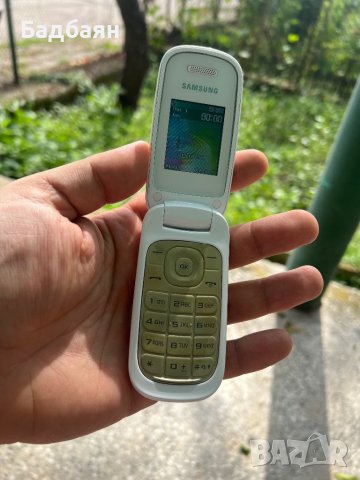 Samsung с капаче (мидичка) , снимка 3 - Samsung - 42312980