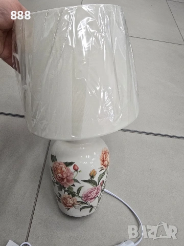 нощна лампа лампи 