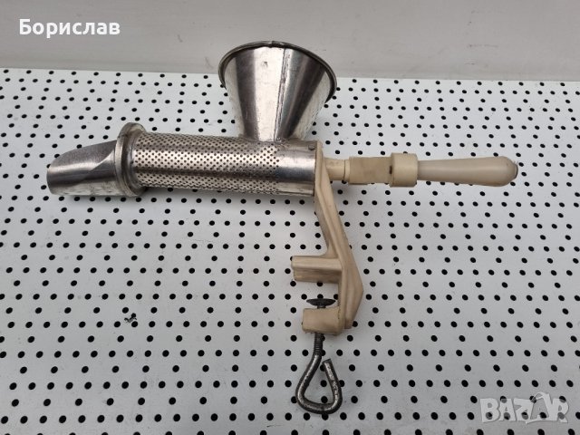 Машинка за мелене, снимка 4 - Месомелачки - 39423467