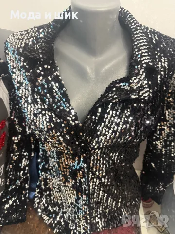 Комлект от сако с къси панталонки , снимка 1