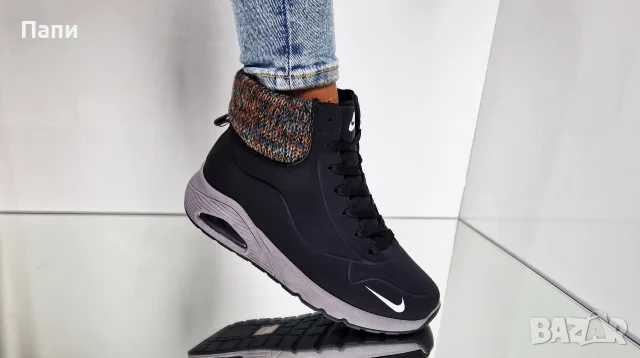 Намаление на зимни боти Nike черни, снимка 2 - Дамски боти - 56138441