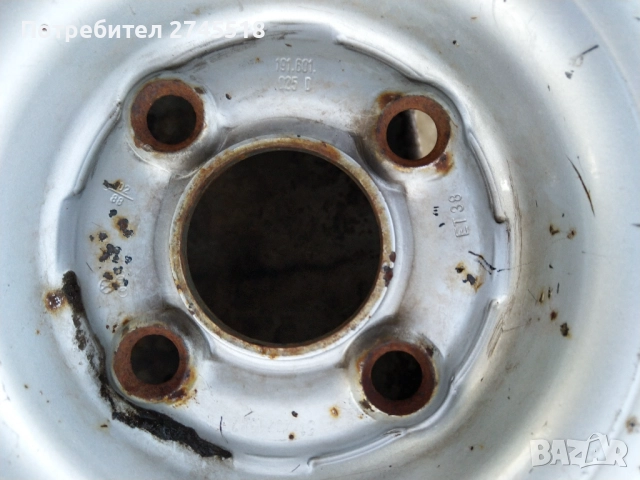 Джанти за голф-джета 13 цола , снимка 2 - Гуми и джанти - 52514665