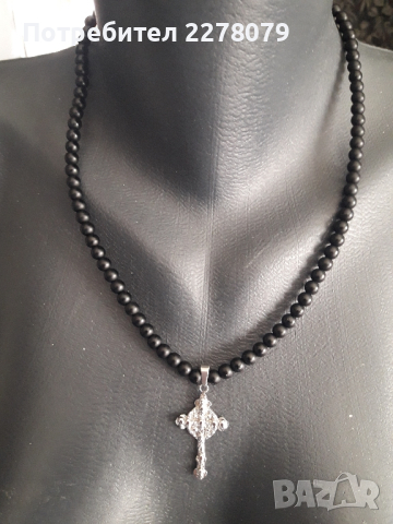 Колиета от оникс - ръчна изработка