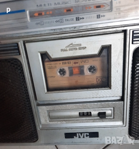 Радиокасетофон JVC  Japan, снимка 2 - Радиокасетофони, транзистори - 52843944