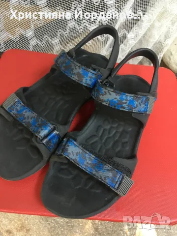 Merrell сандали за трекинг 33 номер, нови, снимка 2 - Детски сандали и чехли - 55930132