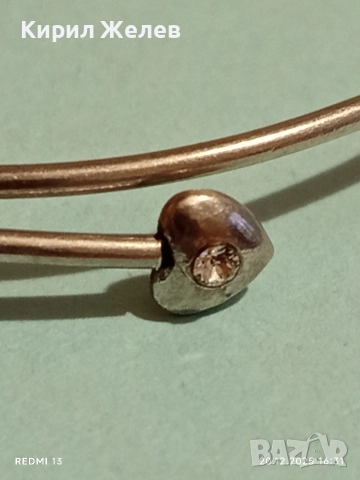 РЪЧНА ИЗРАБОТКА СРЕБЪРНА ГРИВНА с МАЛКИ СЪРЦА ИНКРУСТИРАНИ КРИСТАЛИ Italy 34508, снимка 2 - Гривни - 52858500