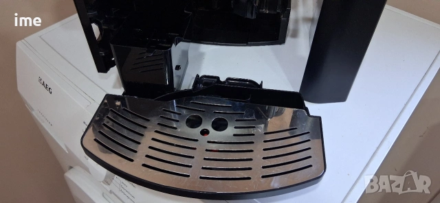 Кафеавтомат / кафемашина - робот. НОМЕР 03. Delonghi Magnifica. Typ ESAM 3000. Работи с мляно..., снимка 6 - Кафемашини - 53141835