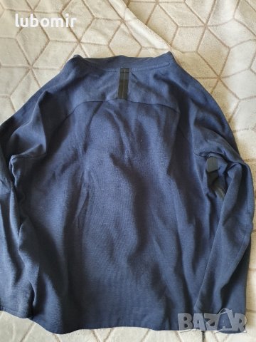 Shiucher NIKE, снимка 3 - Суичъри - 42479178