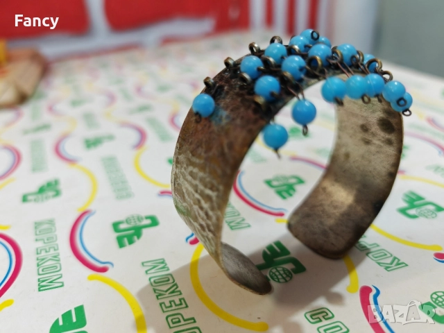 Стара гривна, снимка 3 - Антикварни и старинни предмети - 52468158