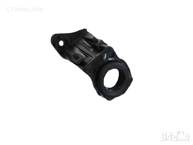 Комплект щипки за захващане на фар VW Jetta A5, снимка 3 - Части - 50650977