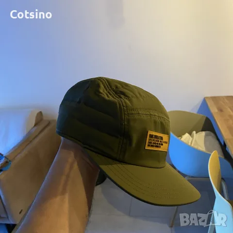 шапки carhartt huf vans herschell нови, снимка 2 - Шапки - 56338847