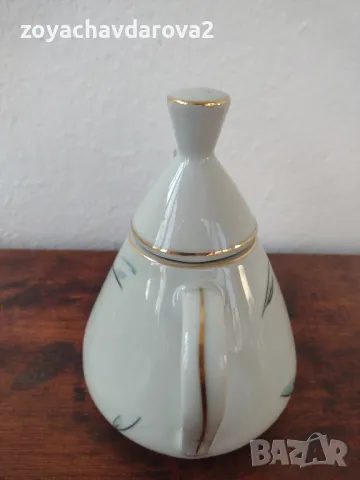 БЪЛГАРСКА ПОРЦЕЛАНОВА КАНА ОТ СЕРВИЗ, снимка 4 - Сервизи - 49004042