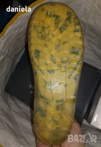 Страхотни гумени ботушки, снимка 2 - Детски боти и ботуши - 49642334