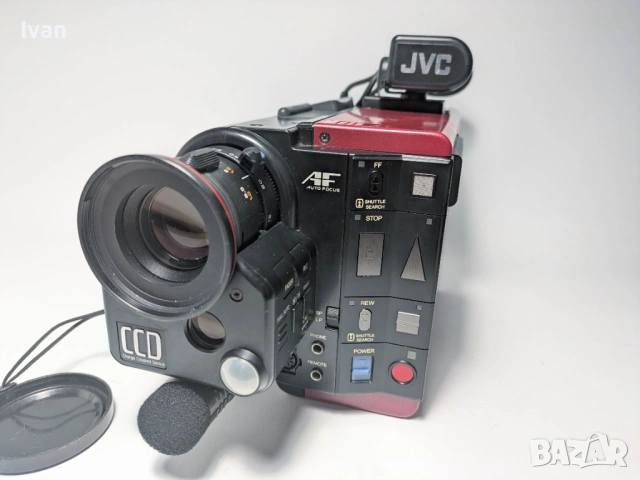 Видеокамера JVC GR-C7E с оригинален куфар, снимка 2 - Камери - 53471895