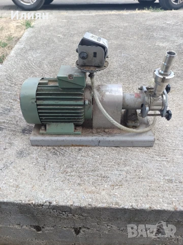 Помпа за хранителни цели, снимка 3 - Други машини и части - 51290395