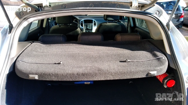 Горна кора за багажник на Опел Астра-J,Хечбег-5 врати. Перфектно състояние!, снимка 7 - Части - 53074330