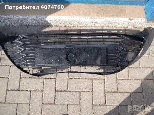 Решетка за предна броня на Тойота Арис 