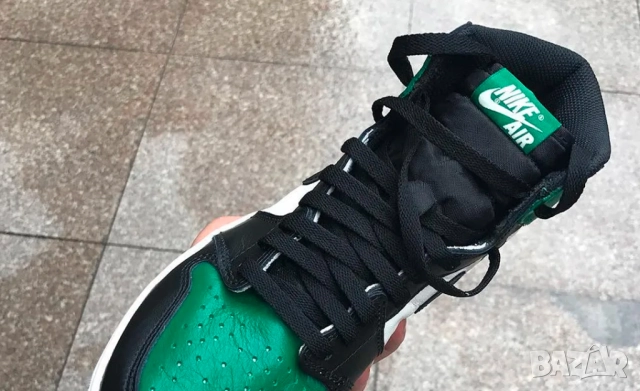 Air Jordan 1 Retro High OG „Pine Green“ номер 41 маратонки / кецове , снимка 6 - Кецове - 52999009