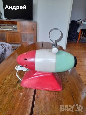 Стар Прожекционен апарат Пионер-2, снимка 2 - Антикварни и старинни предмети - 51569685