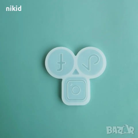 Тик ток Инстаграм фейсбук tik tok instagram facebook силиконов молд форма за близалки смола изомалт , снимка 2 - Форми - 41894679