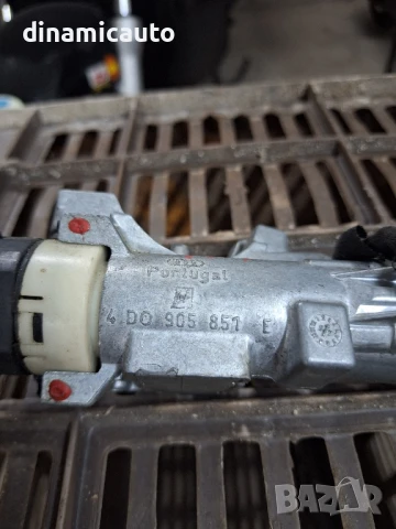 Патрон запалване Audi A4 - 4D0 905 851 E, снимка 2 - Части - 51075855