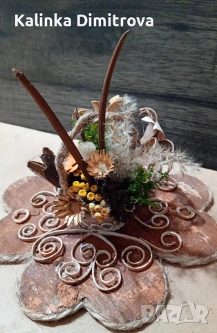 Декорация-кошничка с цветя., снимка 11 - Декорация за дома - 53055645