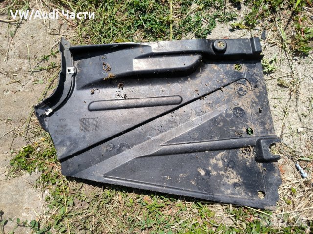 Предпазна кора под купе за Ауди А4 Б6 Audi A4 B6 / 8E0 825 215 K