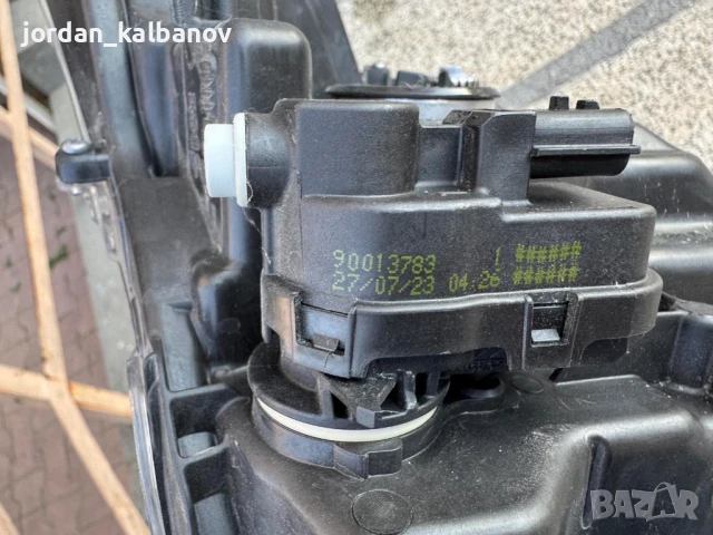 Десен фар KOITO Тойота Ярис Toypta Yaris 2023 само за 300лв. броя 81170-K0060, снимка 7 - Части - 51141870