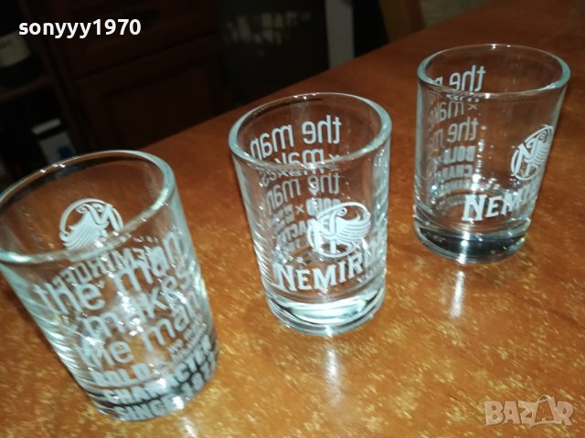 NEMIROFF 3 МАЛКИ ЧАШКИ ЗА ВОДКА 1302240723, снимка 3 - Колекции - 44269548