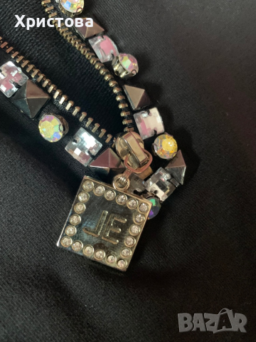 Рокля с качулка, снимка 3 - Рокли - 44837561