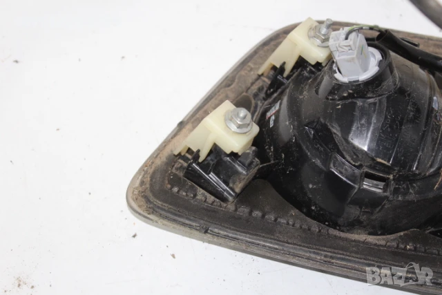 Стоп ляв вътрешен Мазда 3 2008 2.3i 158hp Mazda 3 седан багажник, снимка 5 - Части - 51225389