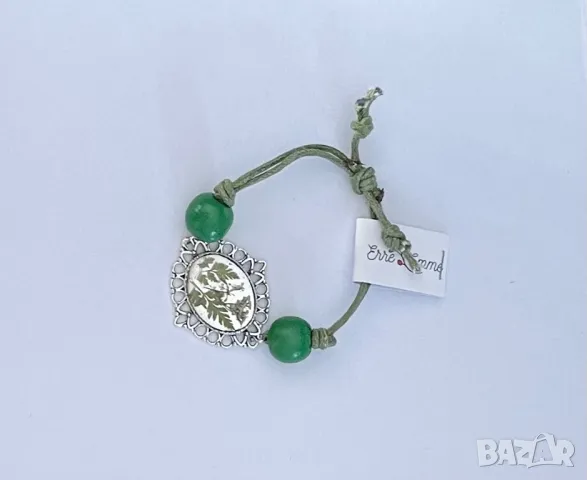 Ръчно изработени гривни от бижутерийна смола и естествени цветя, снимка 10 - Гривни - 46692891