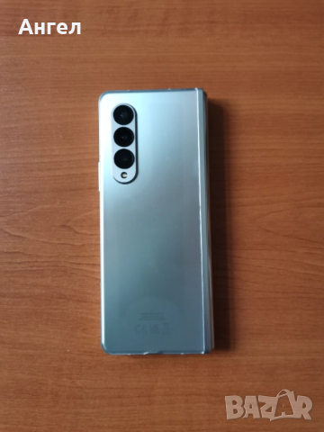 Продавам Samsung Z Fold 3 512GB 12RAM Silver, снимка 3 - Samsung - 52207773