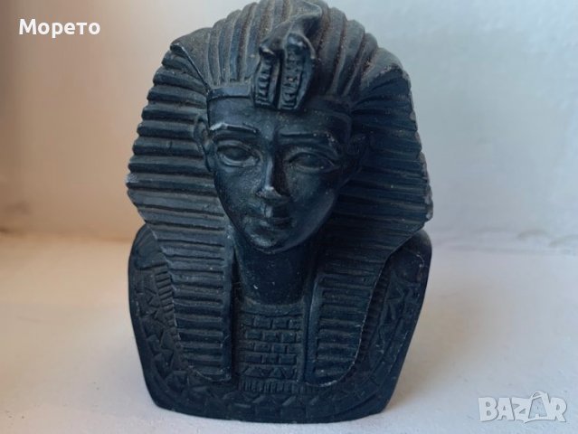 Стара египетска статуетка -Тутанкамон