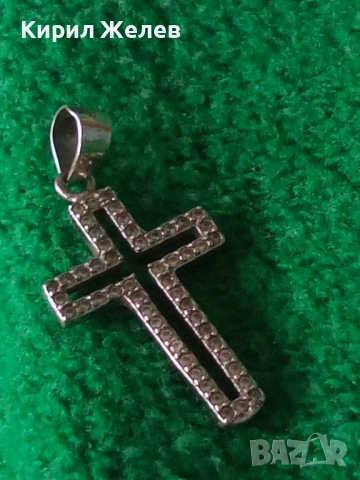 Старо сребърно кръстче 38271, снимка 4 - Колиета, медальони, синджири - 52359494