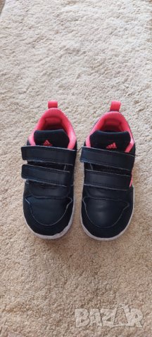Adidas, снимка 3 - Детски маратонки - 42209203