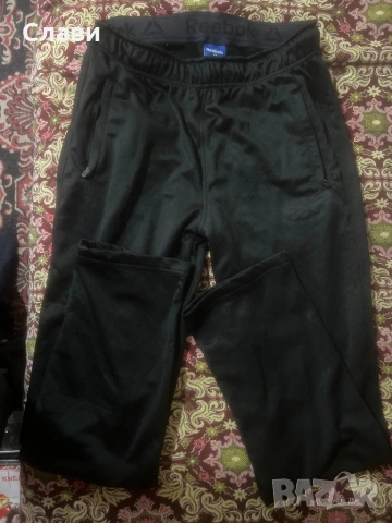 Продавам оригинален анцунг Reebok, снимка 5 - Суичъри - 38916473