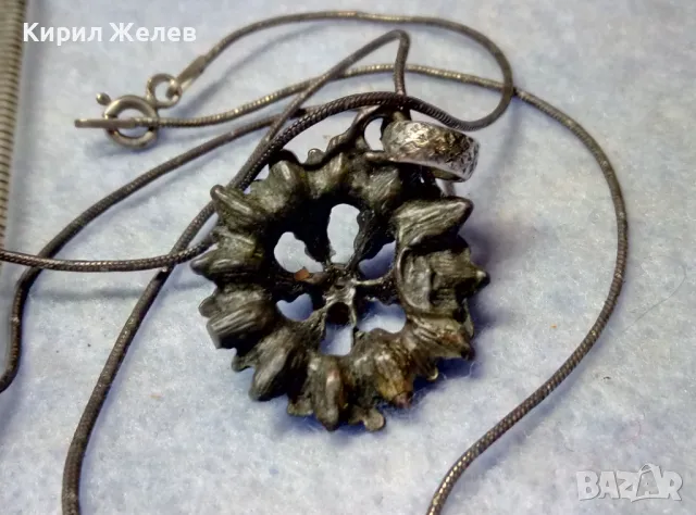 СТАР СКЪПОЦЕНЕН ПОСРЕБРЕН МЕДЕН МЕДАЛЬОН с НАТУРАЛЕН ГРАНАТ и СРЕБЪРНО КОЛИЕ СРЕБРО 925 ITALY 49773, снимка 6 - Антикварни и старинни предмети - 49886270