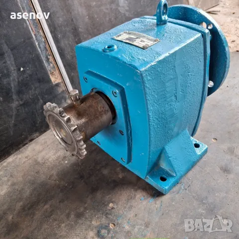 редуктор 1 към 18, снимка 3 - Електродвигатели - 48273077