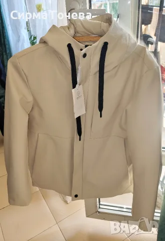 Зара Zara Technikal hooded jasket