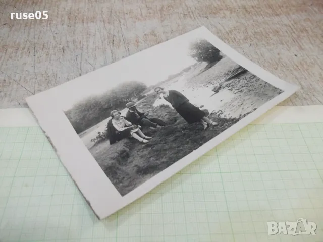 Снимка стара на трио край реката, снимка 3 - Колекции - 47914569