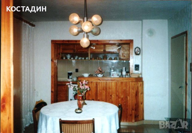 Заменям къща на три етажа за апартамент в София с размер 120 м2, снимка 5 - Къщи - 41532496