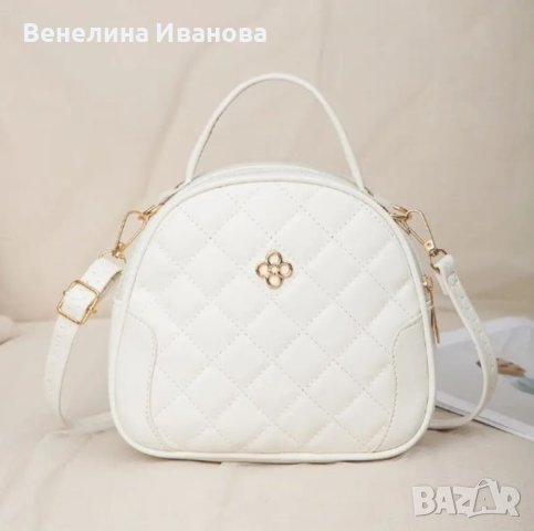 Дамска капитонирана стилна чанта в бяло, снимка 1